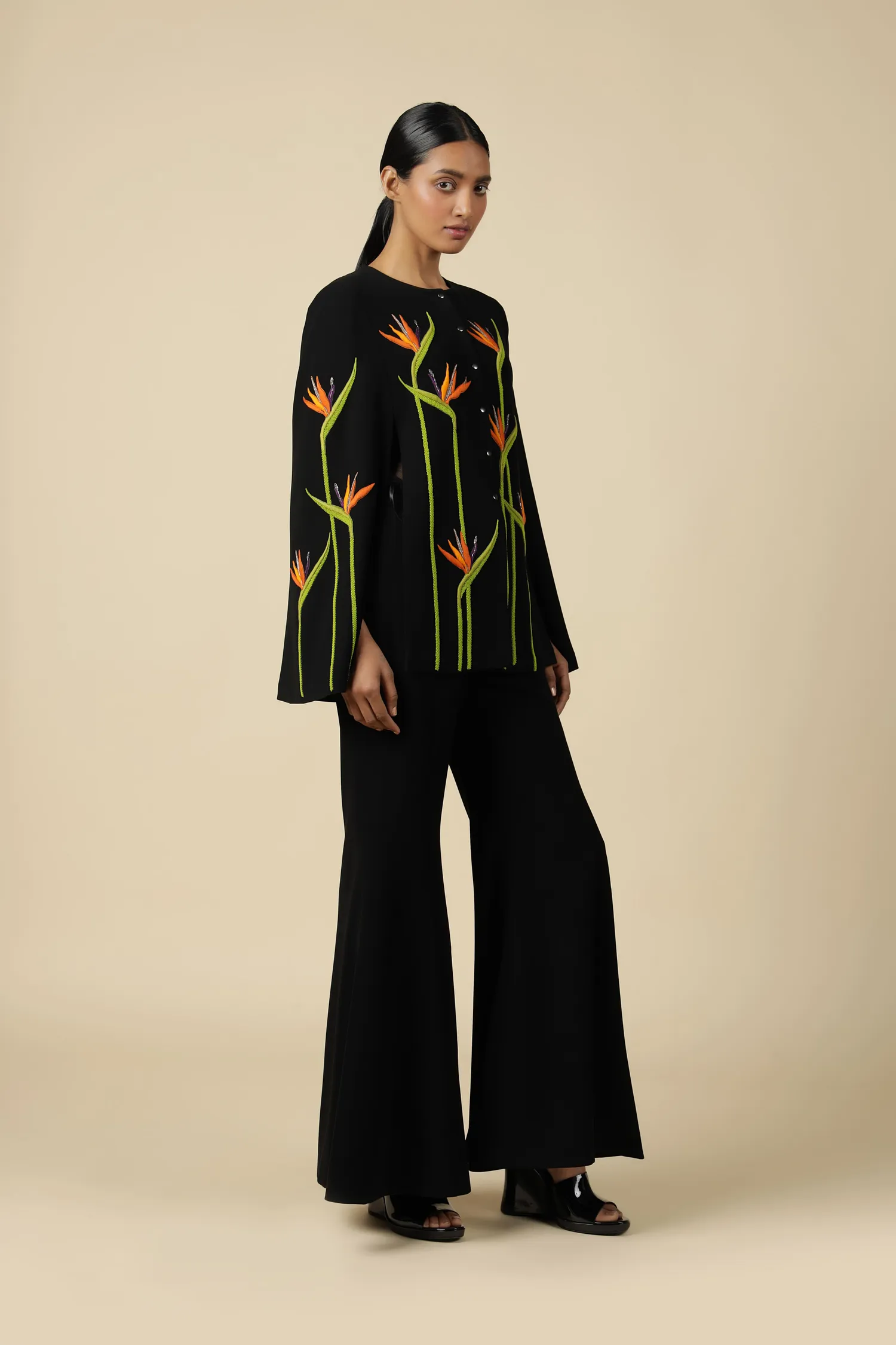 Flared Pants Of (Bird Of Paradise Cape)