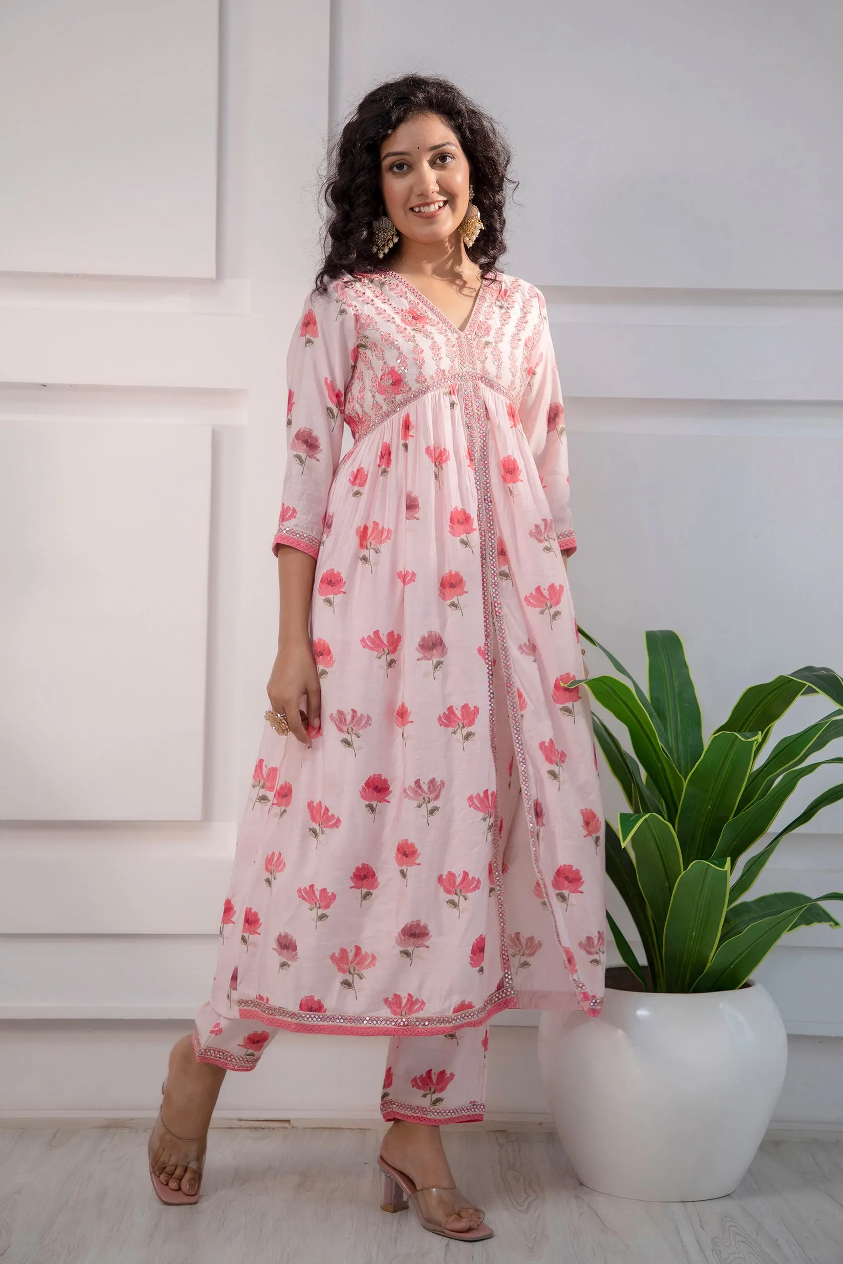 Women's Muslin Pink Alia Cut A-line Ethnic Set