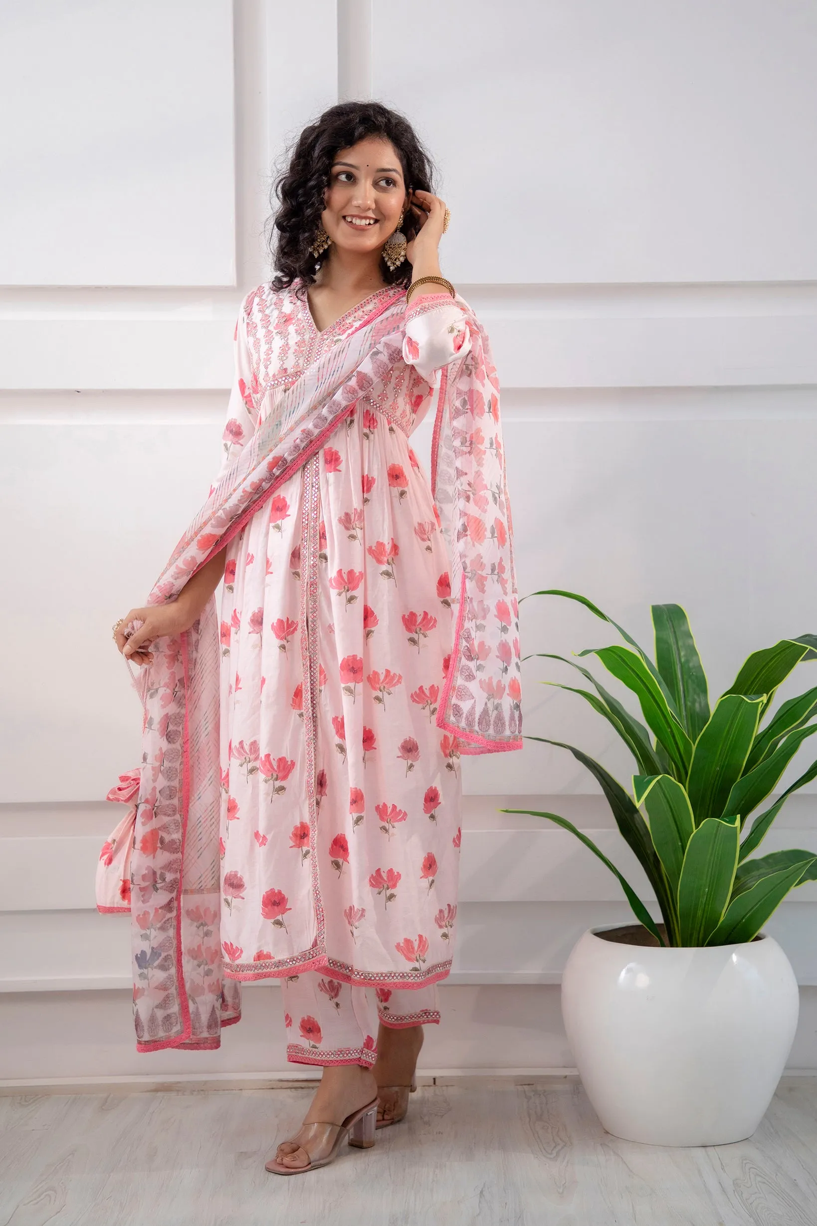Women's Muslin Pink Alia Cut A-line Ethnic Set